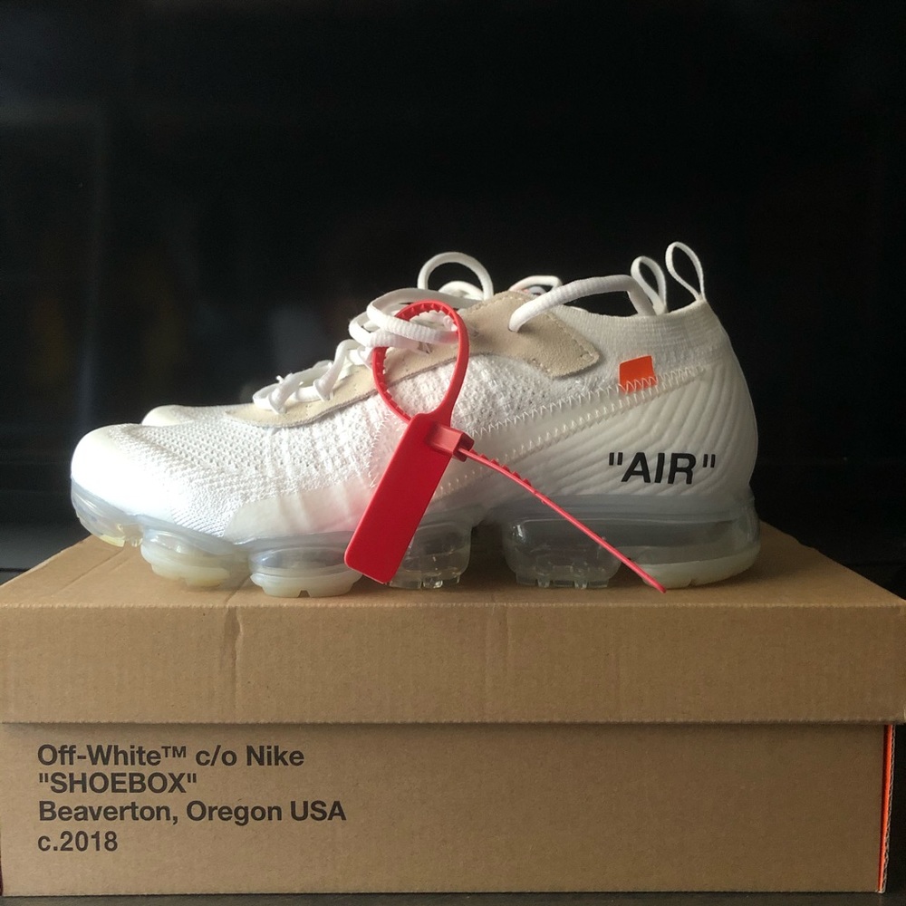Off White Vapormax size 9